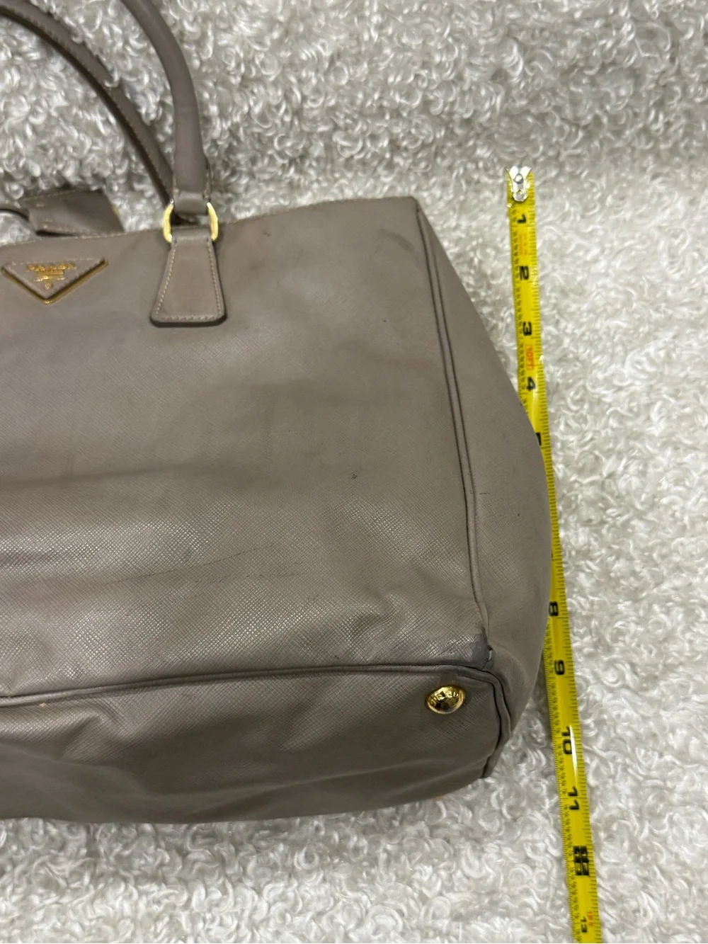 Prada saffiano lux